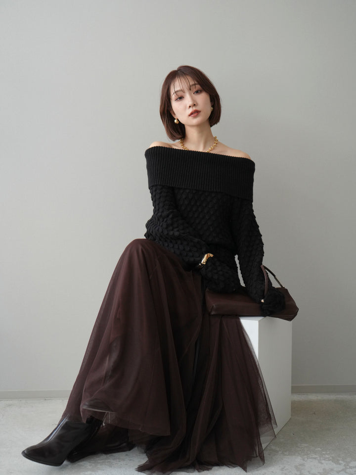 [予約]ポコポコ編みオフショルニットプルオーバー/black