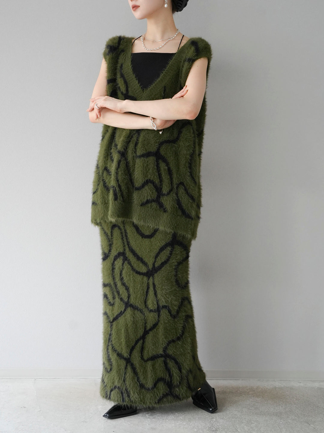 [預訂] Line 毛絨針織裙/卡其色