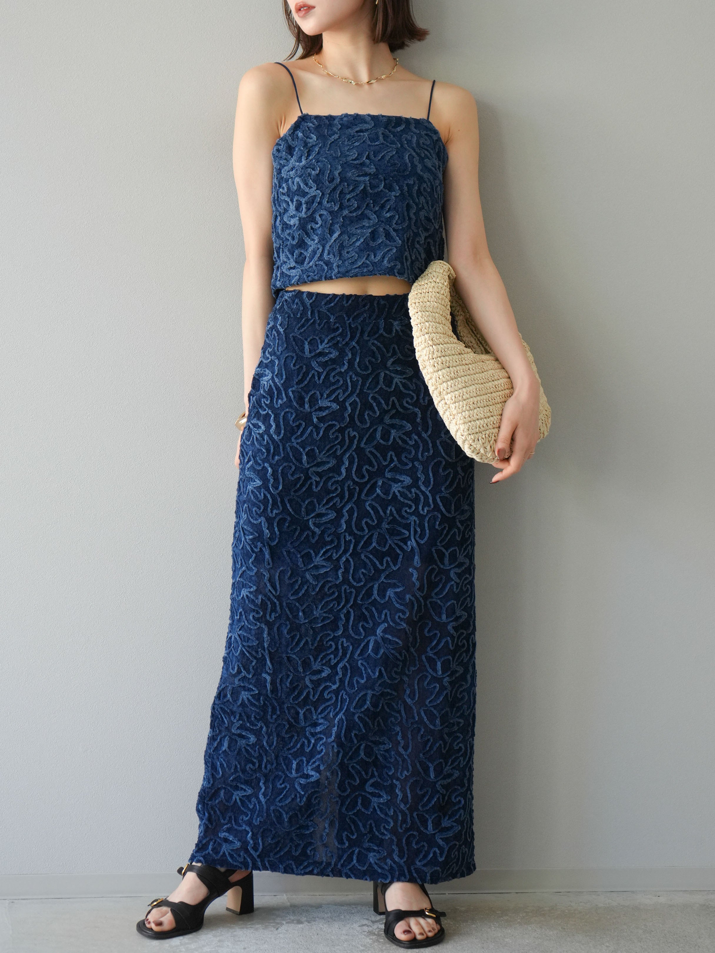 sweet_rose_R ページ 9/11 予約]パイピングフラワーシアーベロアスカート/ネイビー – Lumier