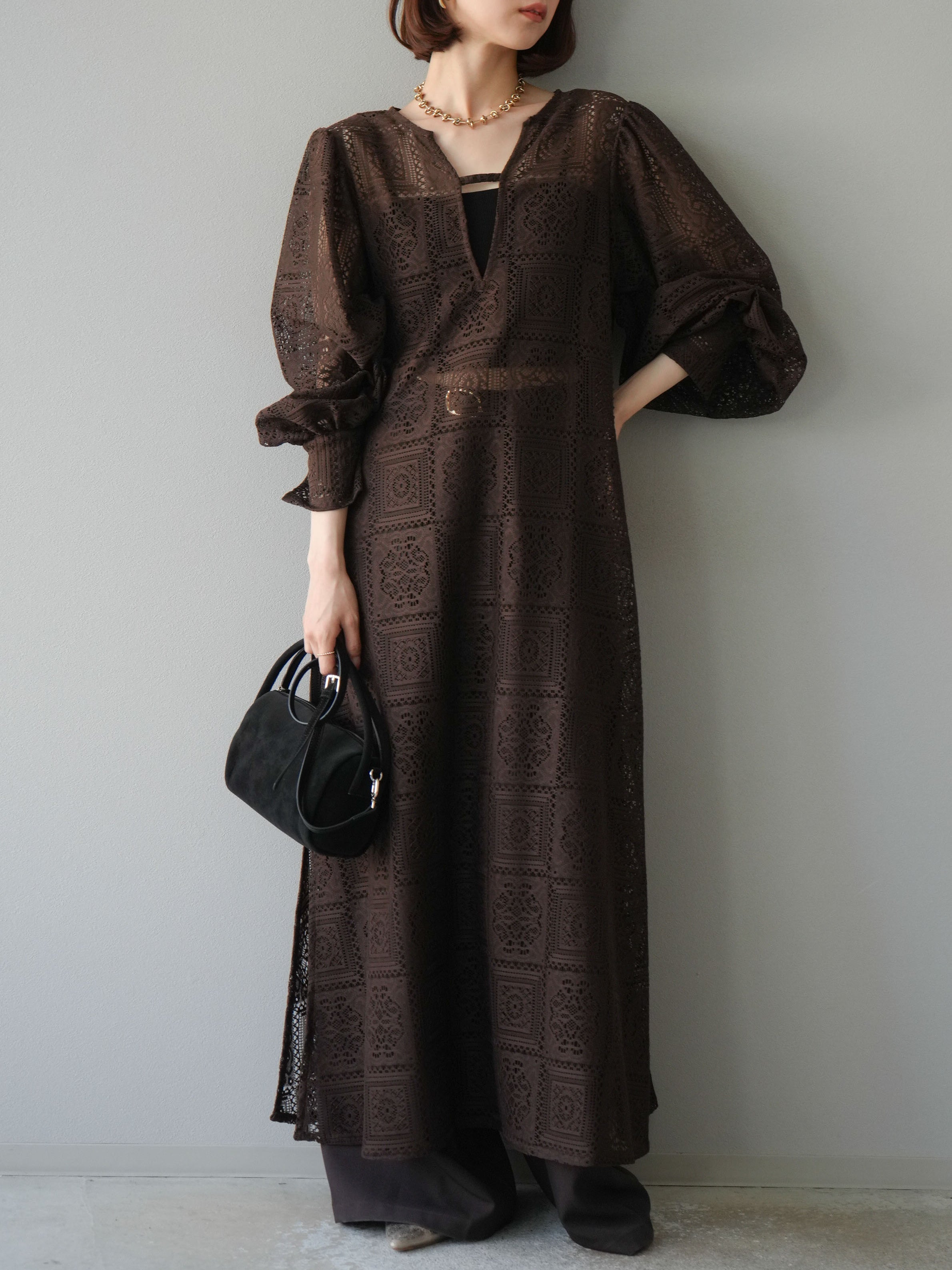予約]ブロックレースボリュームスリーブワンピース/ブラウン – Lumier