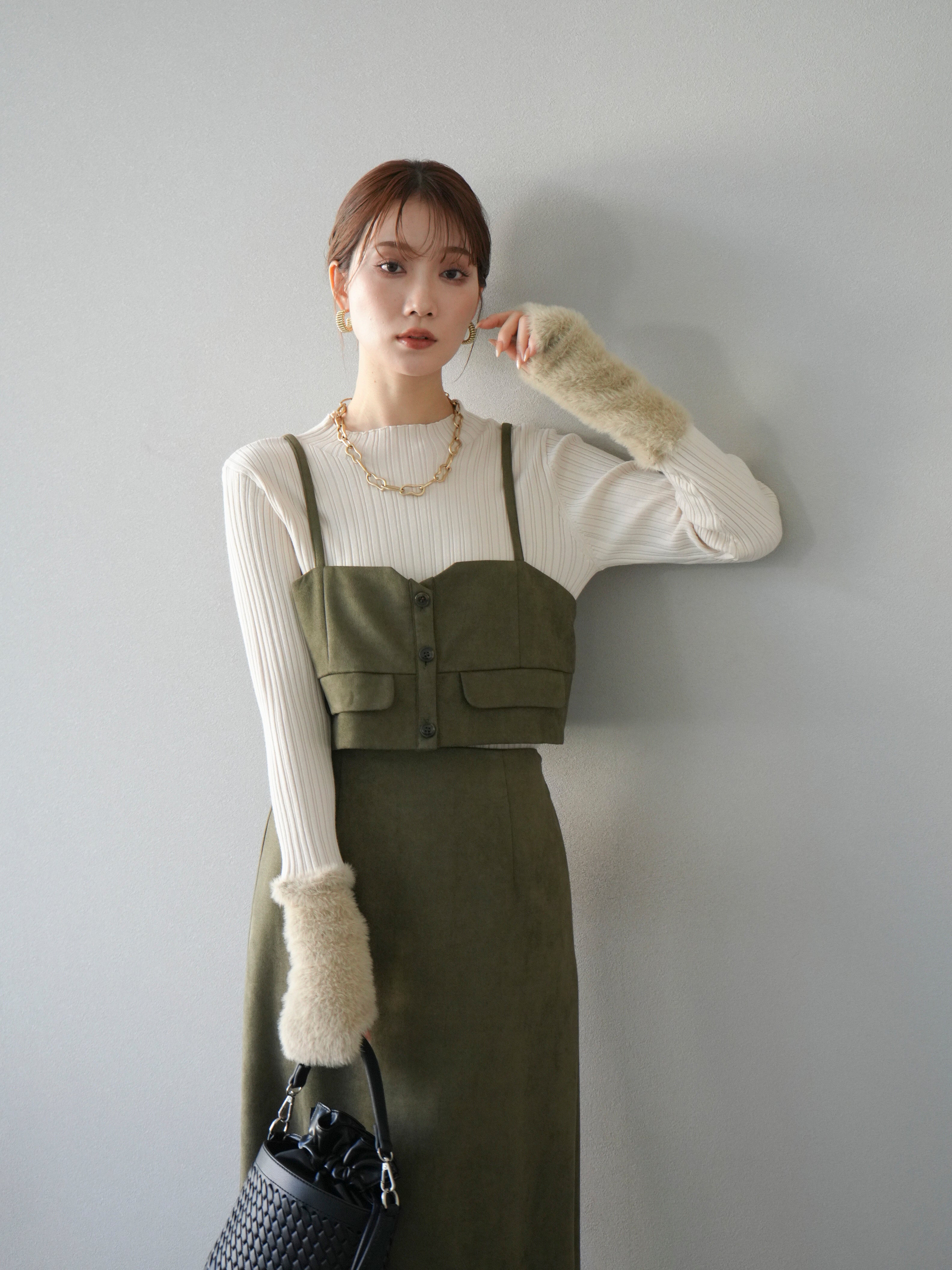 MARKAWARE アイボリー リブ編みニット リフ Riff ケーブル編みVネックニット セーター ケーブル編みニット