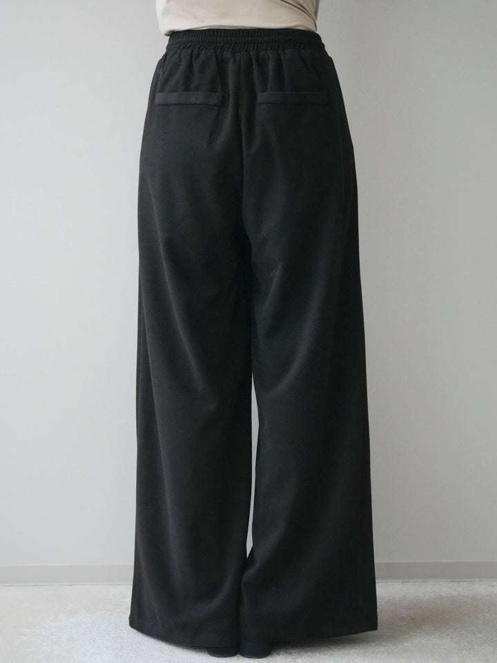 [予約]配色パイピングイージーパンツ/black