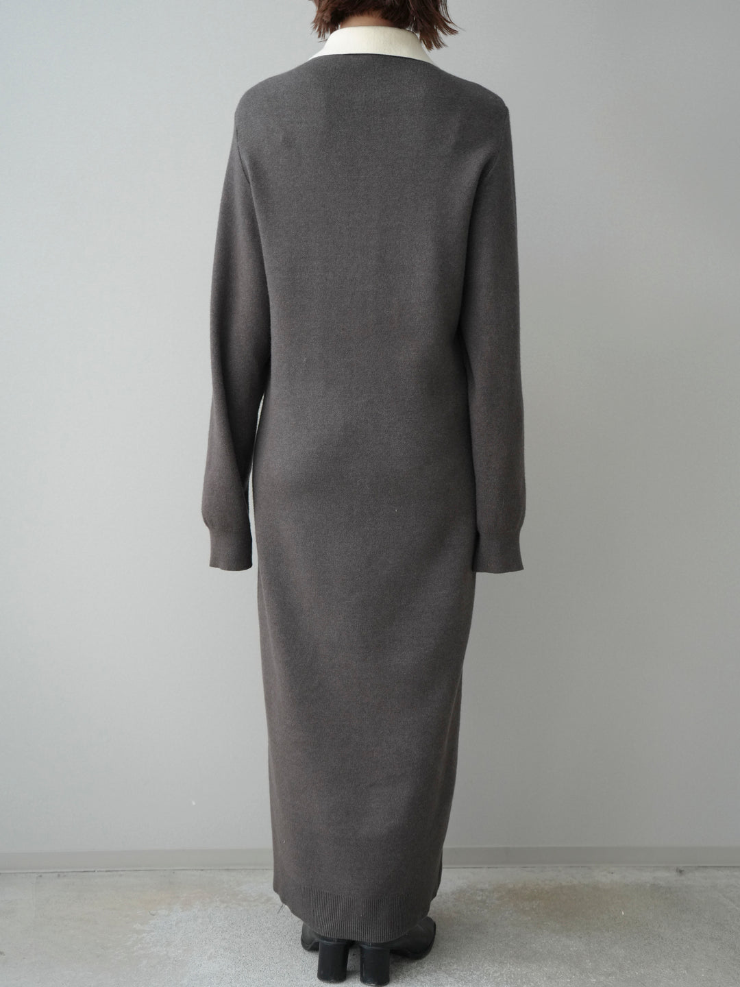 [予約]配色ポロニットワンピース/charcoal