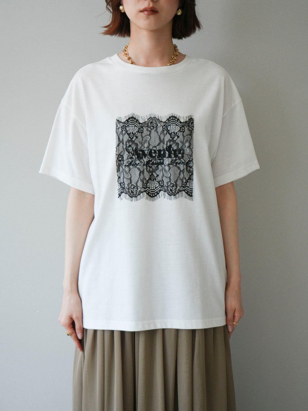 [予約]レースコラージュロゴTシャツ/off