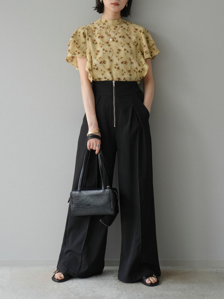 [予約]フラワーモチーフラッフルスリーブブラウス/ベージュ