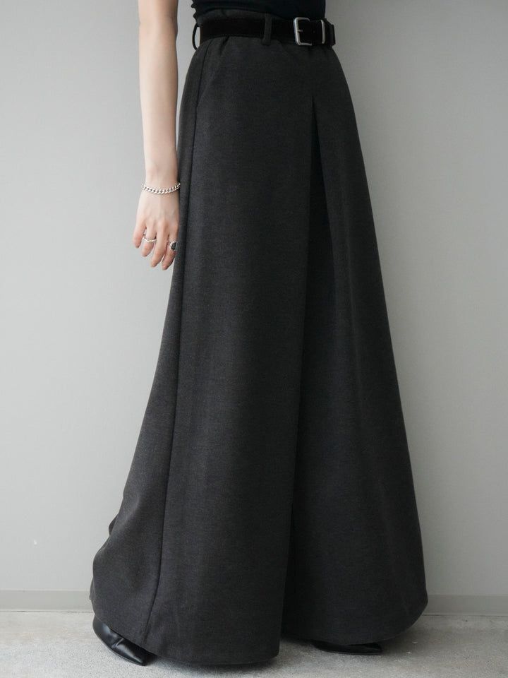 [予約]ベルト付きフロントタックワイドパンツ/charcoal
