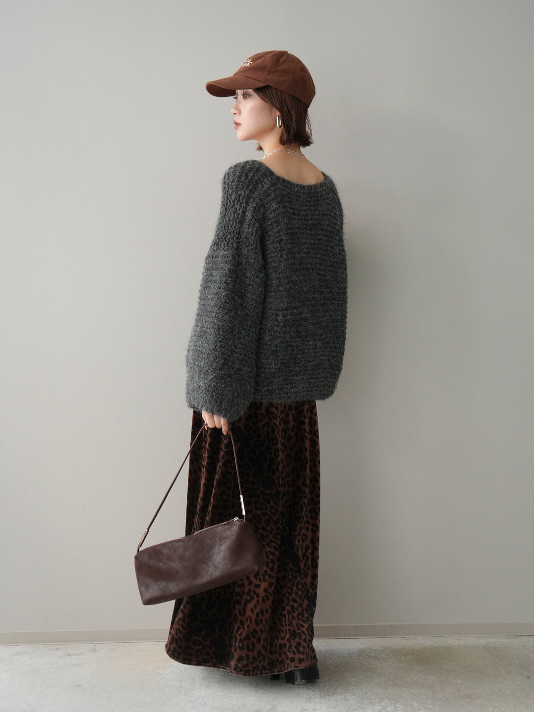 [SET]ワッフル編みシャギーニットプルオーバー+レオパードベロアナロースカート(2set)