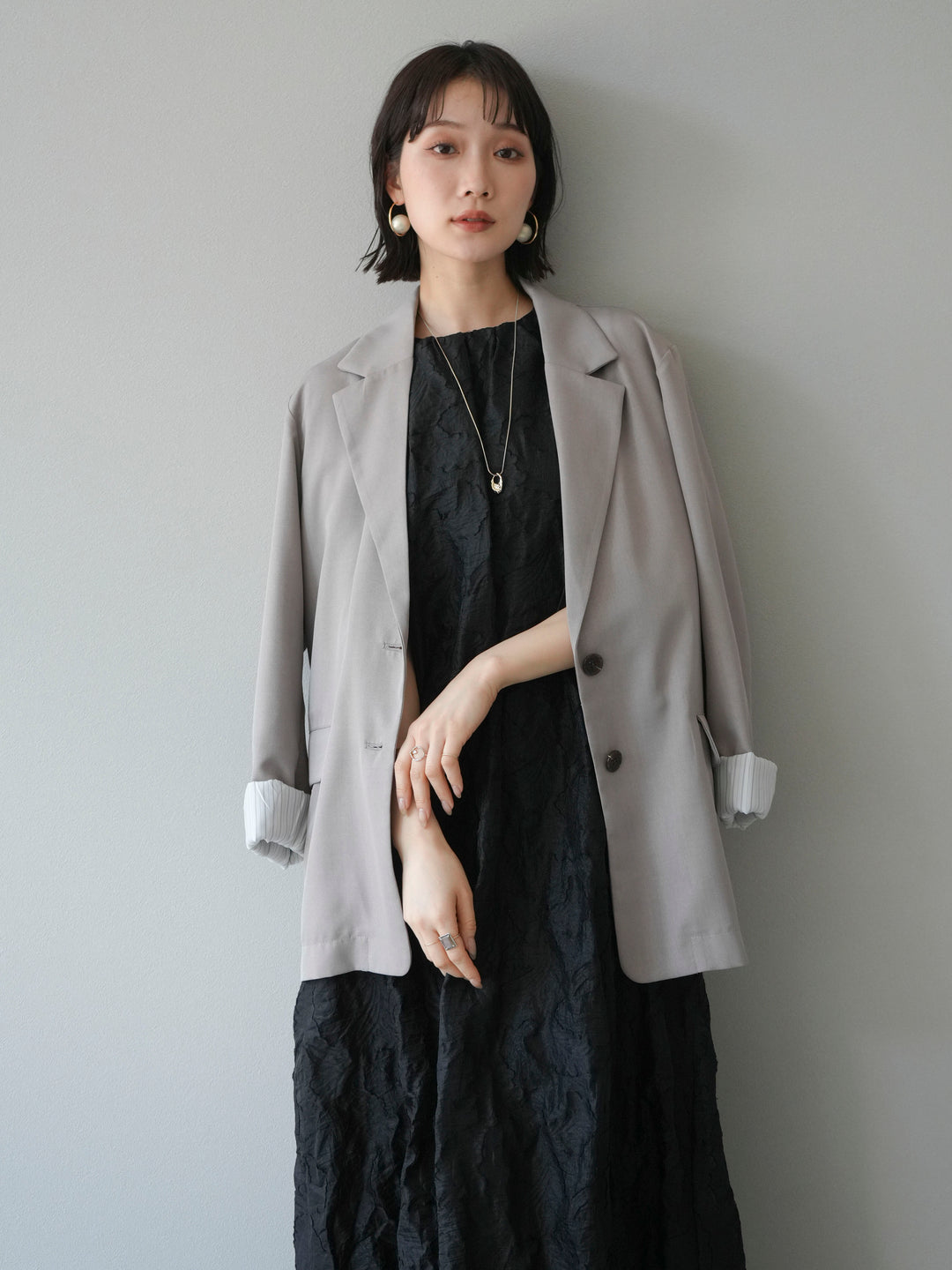 【預購】提花掛脖洋裝/黑色