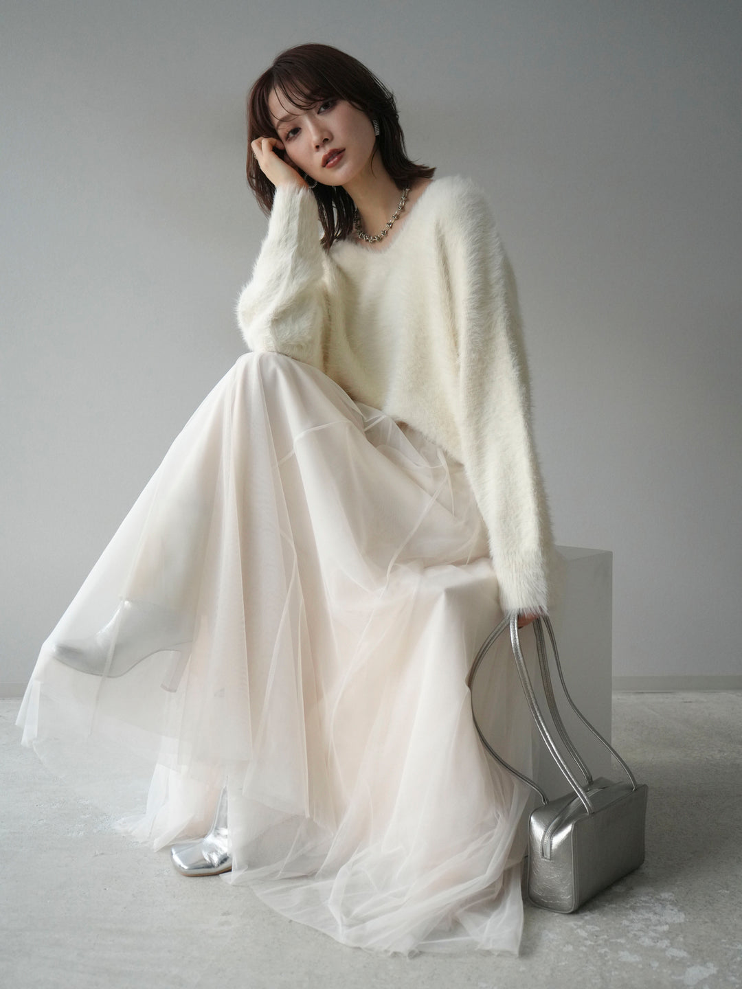 [予約]バックリボンVネックシャギーニットプルオーバー/ivory