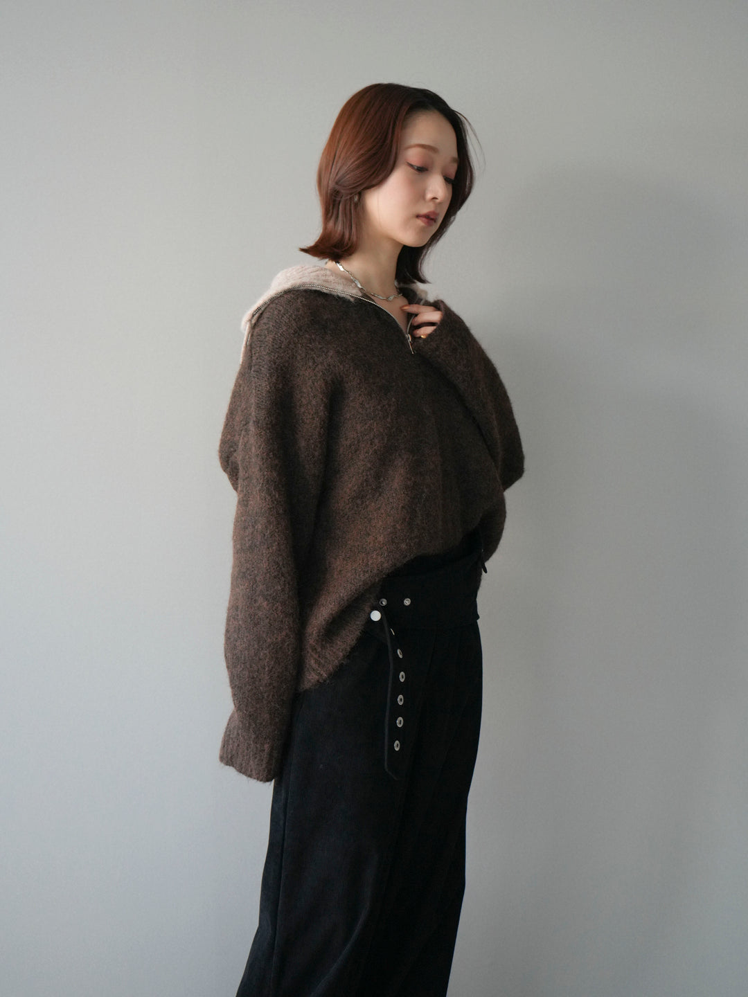 [予約]バイカラージップニットプルオーバー/brown