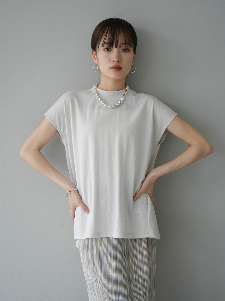 [Pre-order] Cool-touch petite neck French sleeve T-shirt/Ecru