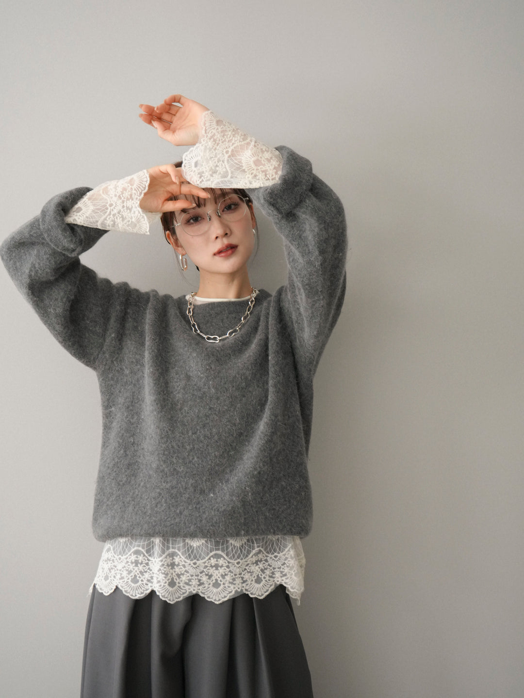 [SET]アンゴラタッチクルーネックニットプルオーバー+チュールレーストップス(2set)