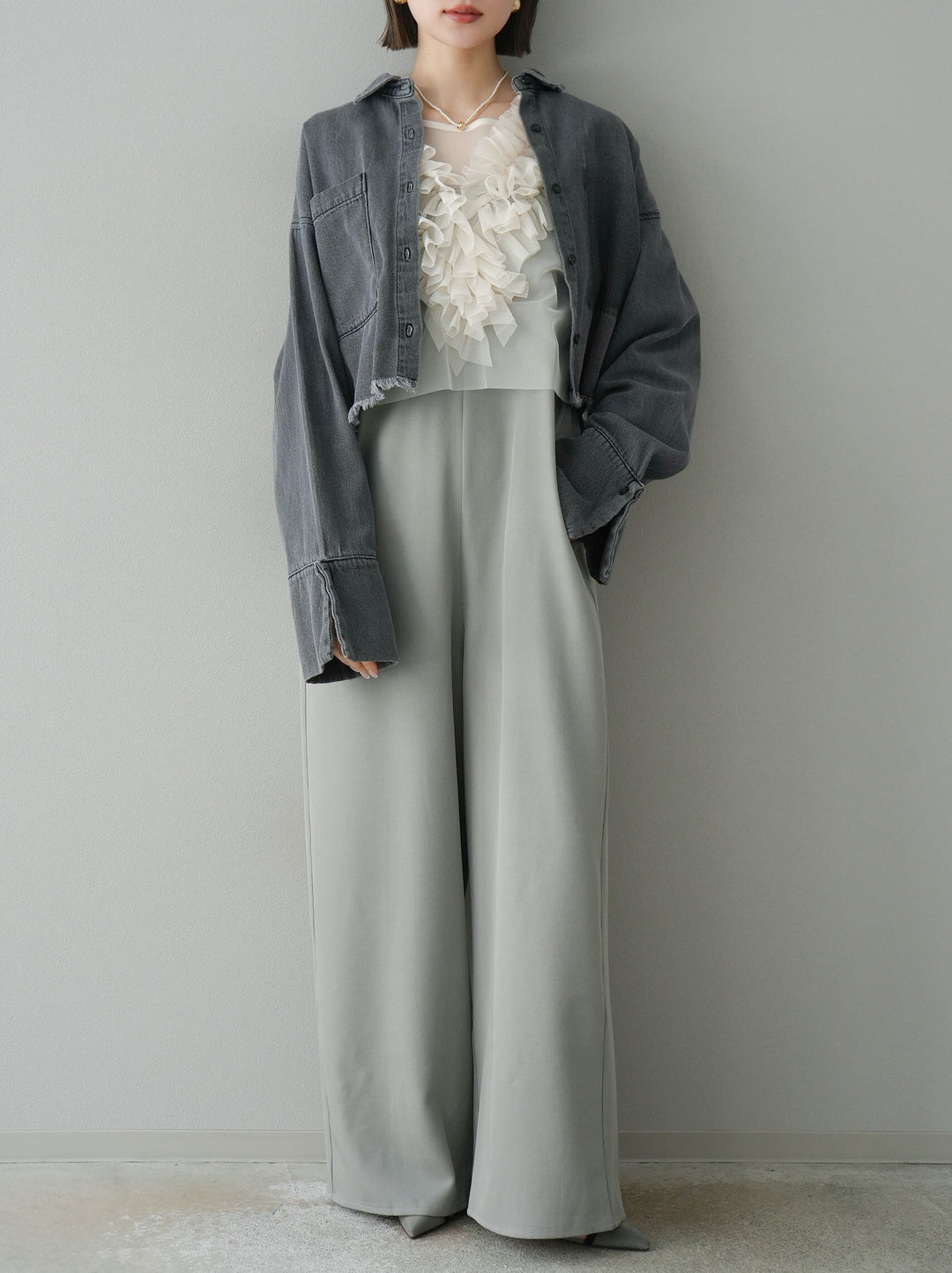 [預訂] 薄紗荷葉邊背心 x 連身套裝/灰色