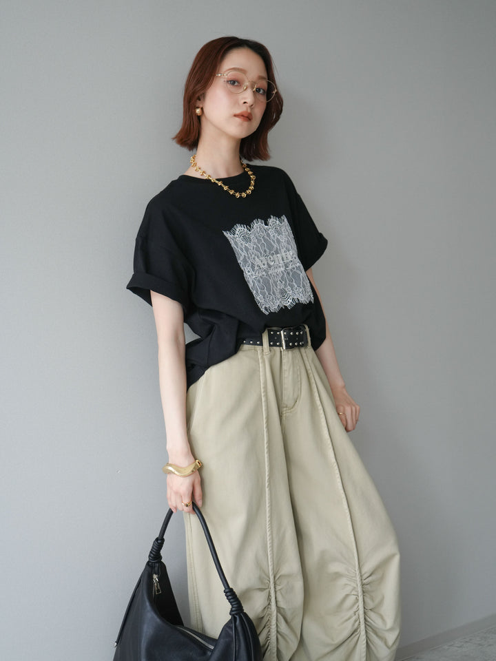 【套裝】蕾絲拼貼Logo T卹 + 腰帶中褶闊腿褲（兩件組）