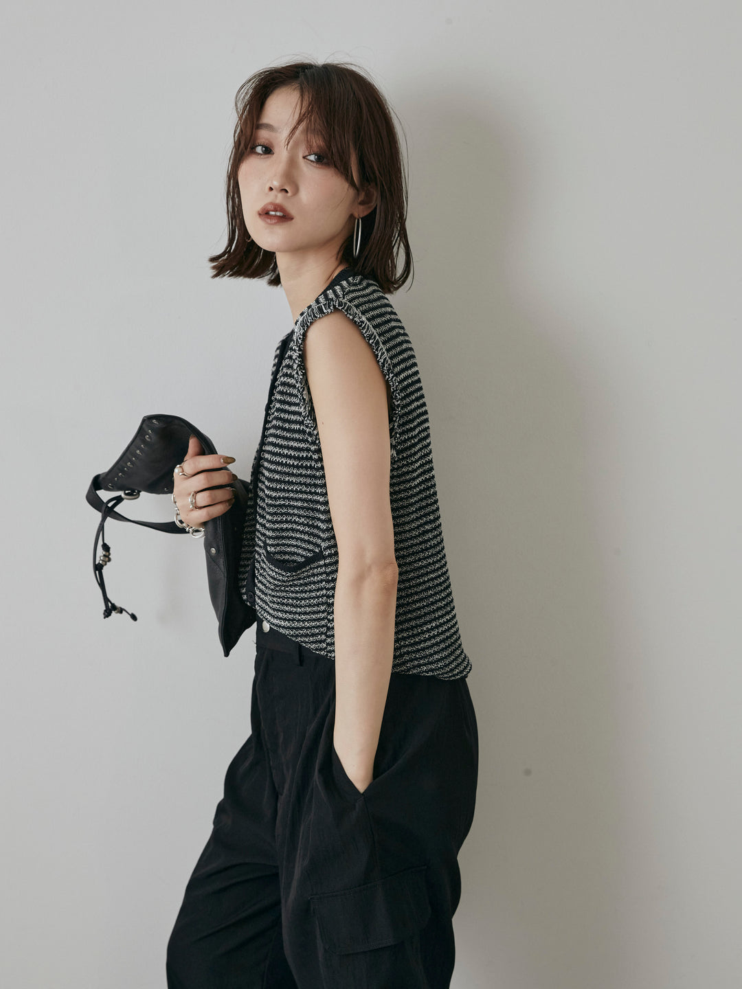 [予約]ボーダー袖フリンジニットベスト/ブラック