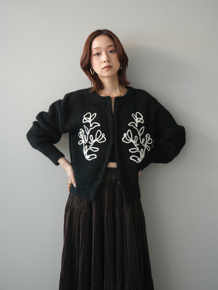 [SET]テープ刺繍ホック開きブークレニットカーディガン+ベロアティアードワッシャースカート(2set)