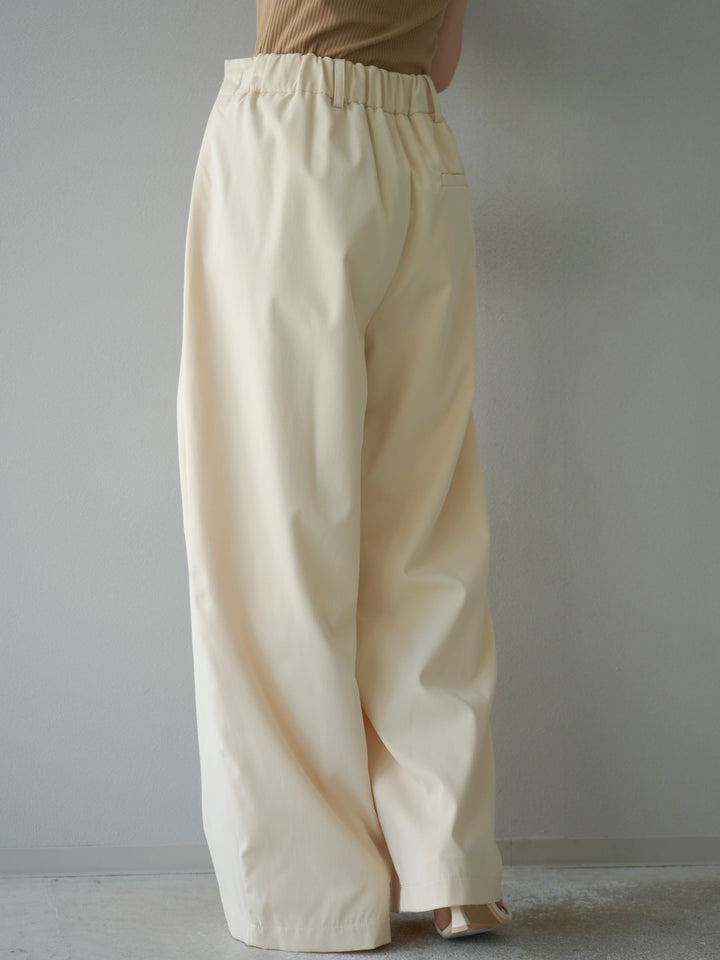 [予約]タックデザインワイドパンツ/アイボリー