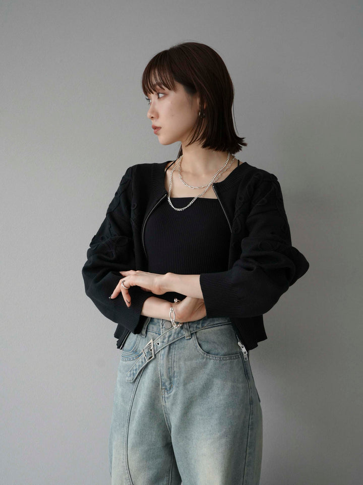 [SET]コード刺繍コットンニットジップカーディガン+ダブルストラップカットリブブラキャミソール+ベルトアシンメトリーダメージデニム(3set)