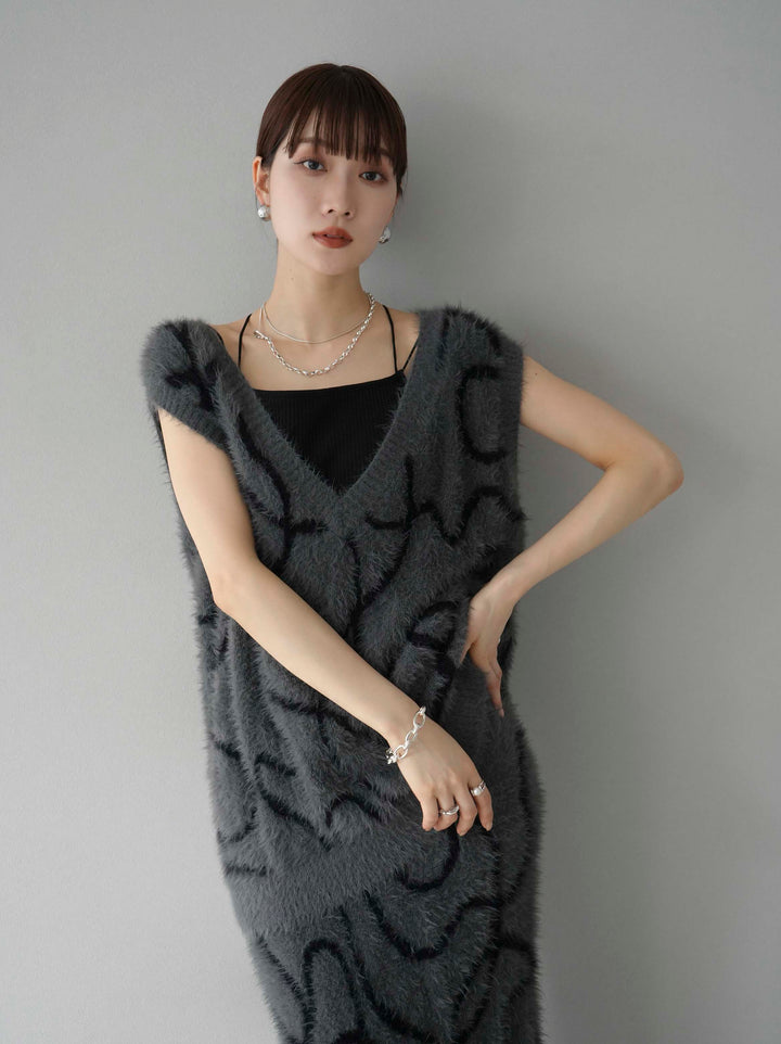[SET] 線狀毛絨針織背心 + 線狀毛絨針織裙 (2套)
