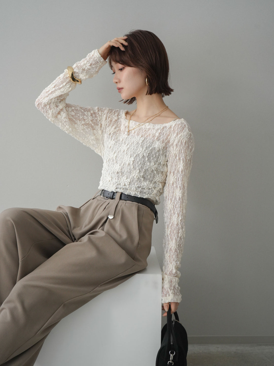 [予約]サイドギャザーレーストップス/ivory