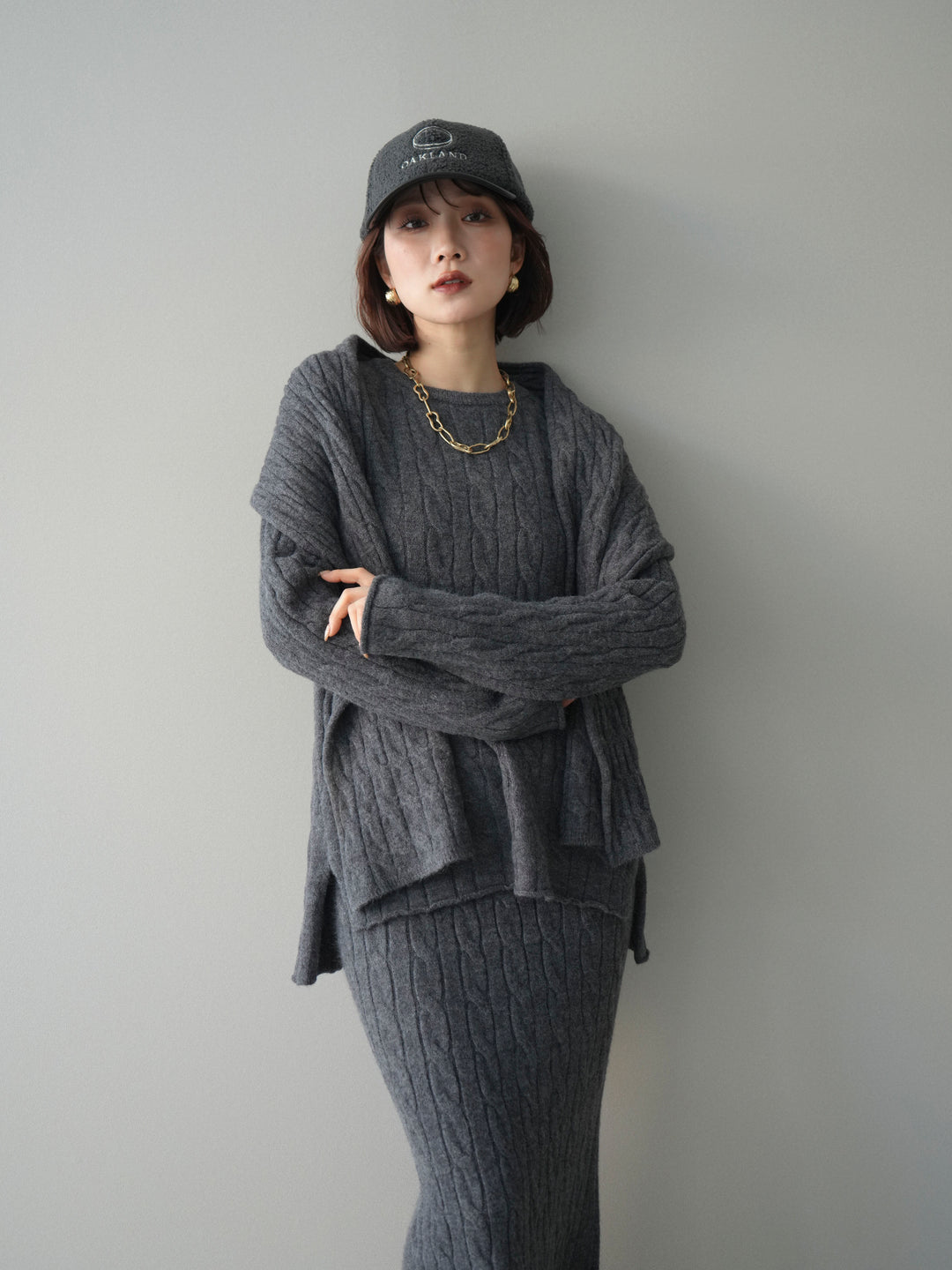 [SET]ストール付ケーブルニットプルオーバー&ロングスカートSET UP+選べるアクセセット(2set)