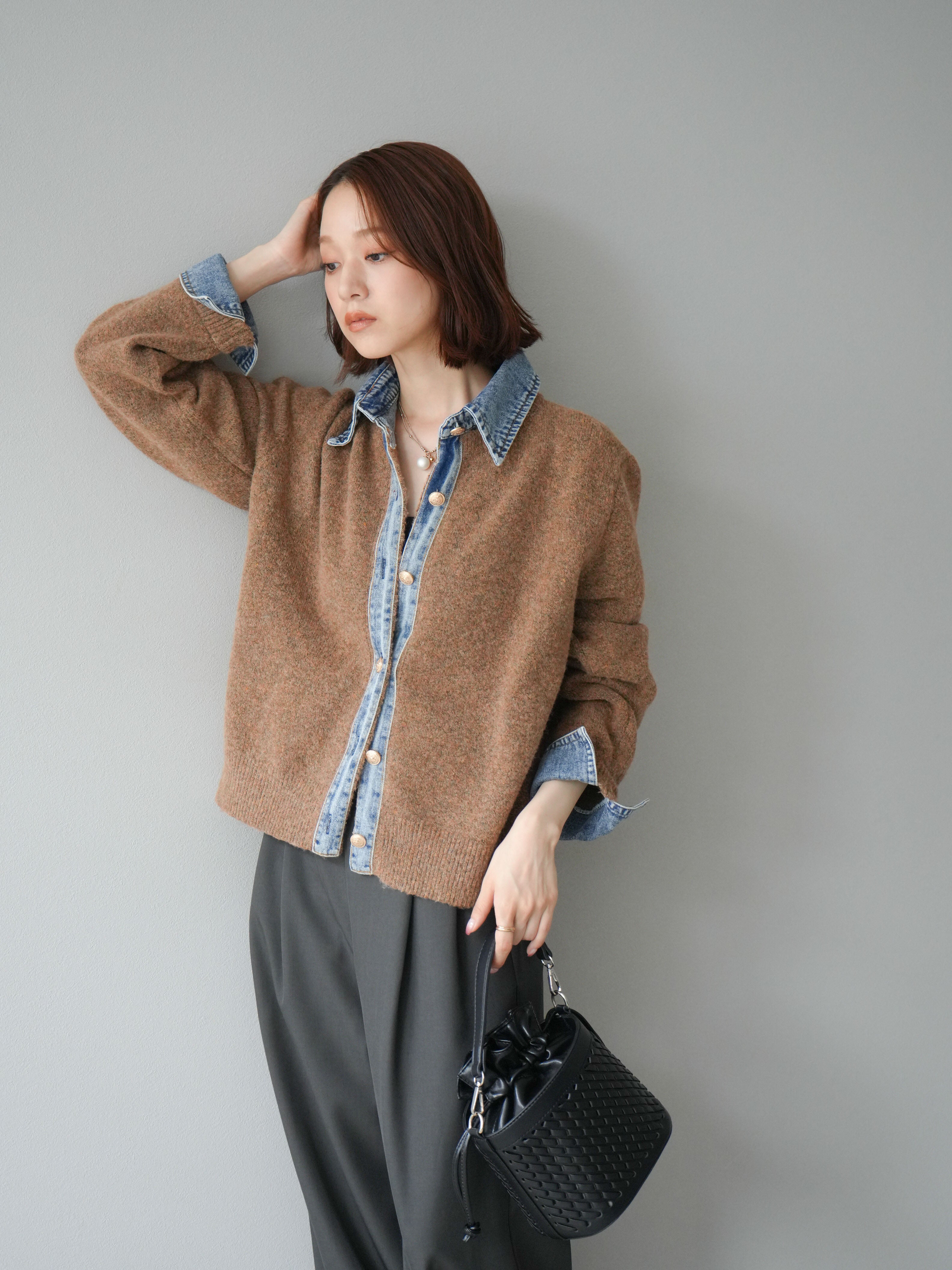 SET]デニム襟ボタンニットカーディガン+エステルタックワイドパンツ