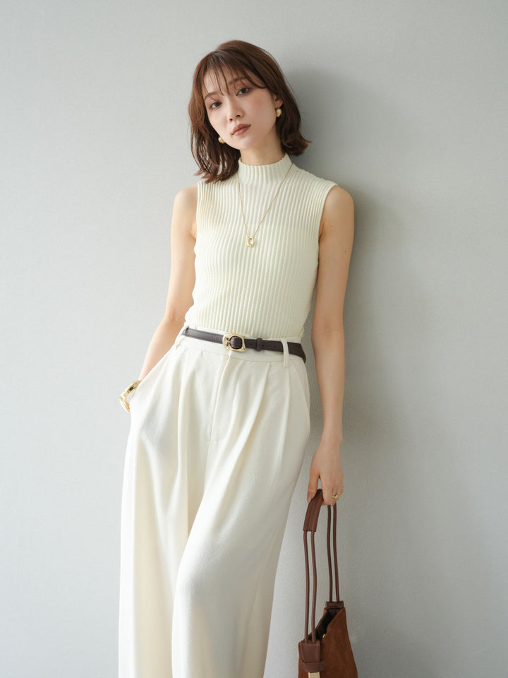 [予約]ボトルネックワッフル編みノースリーブニットトップス/オフホワイト