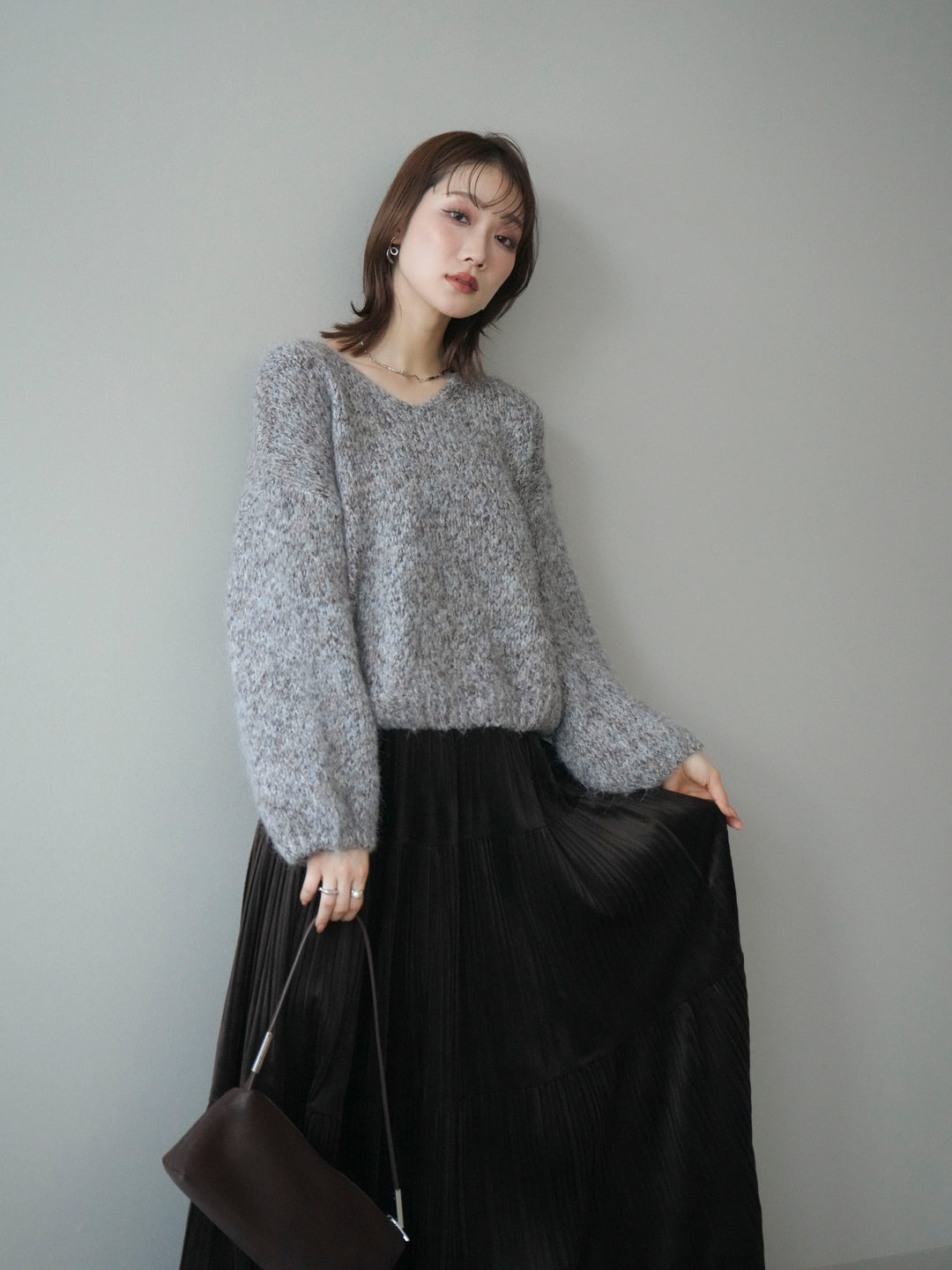 [SET]Vネックミックスヤーンニットプルオーバー+選べるアクセセット(2set)