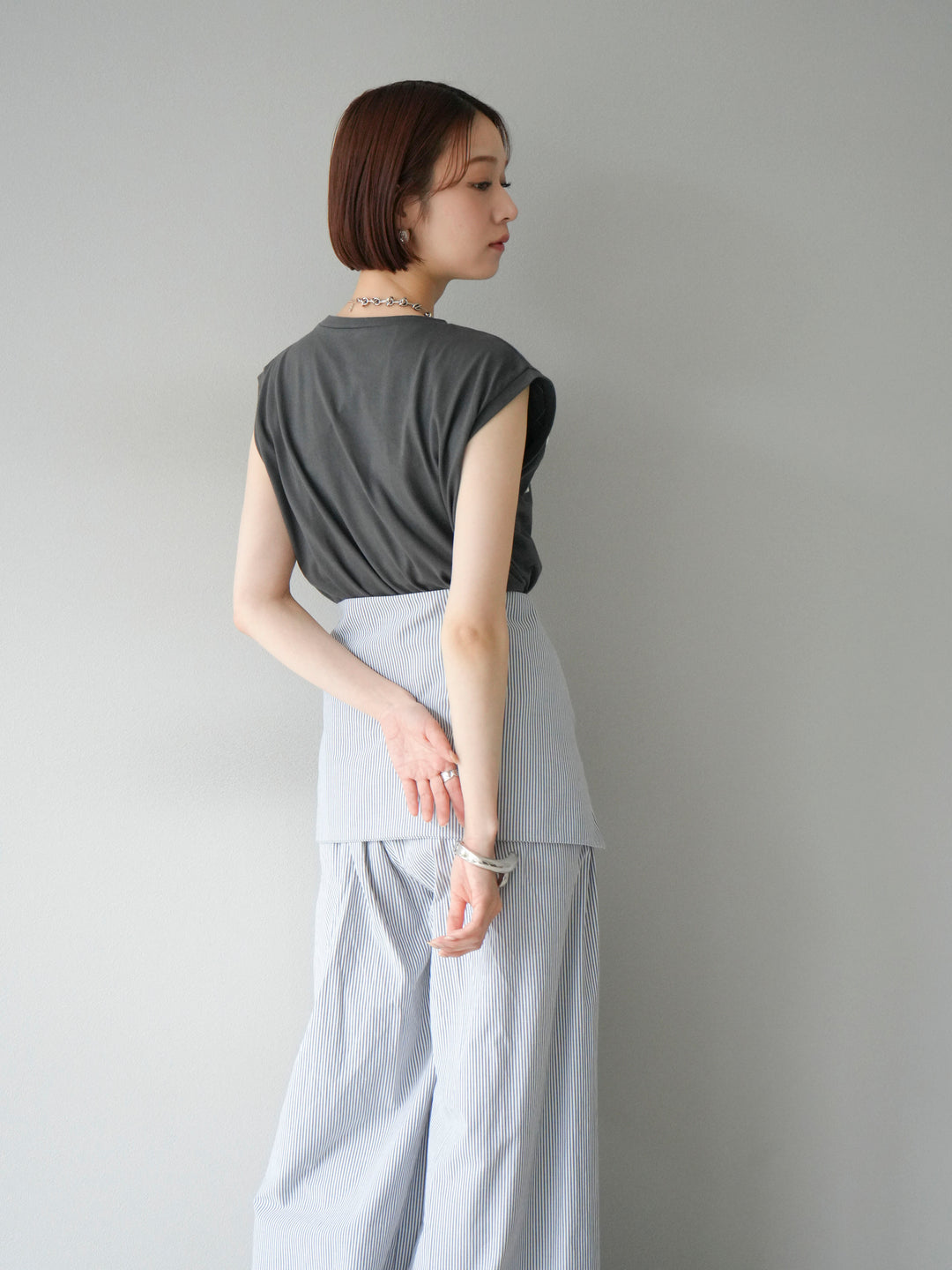 [SET]コード刺繍フレンチスリーブTシャツ+ウエスト巻きストライプイージーパンツ(2set)