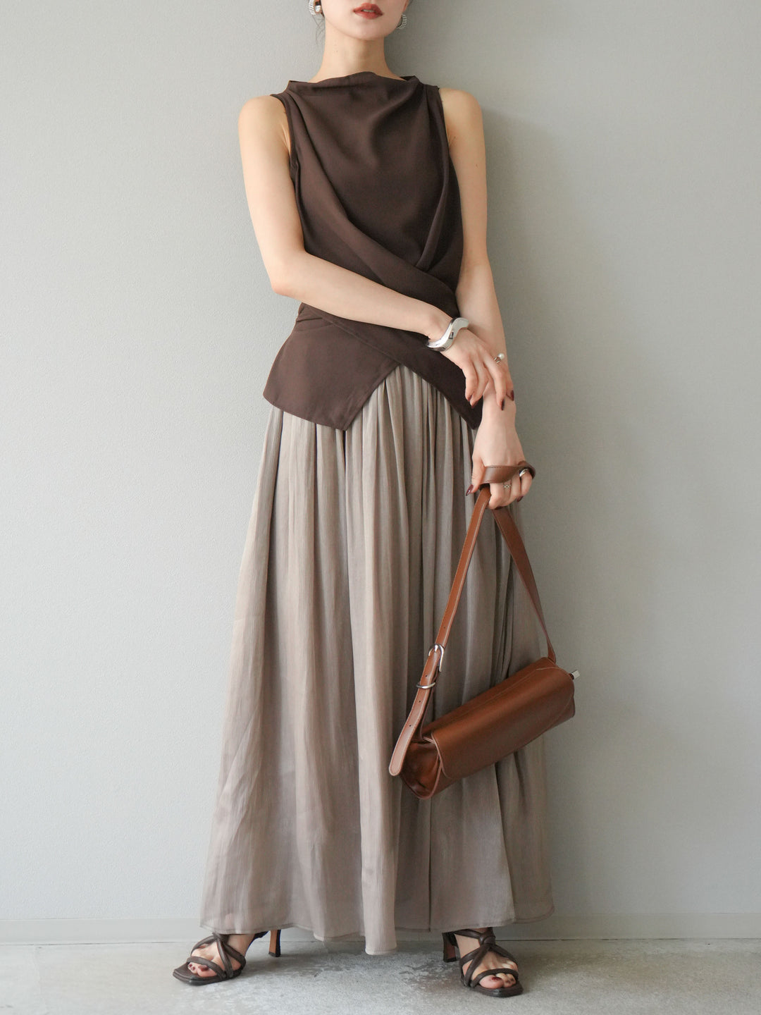 [SET]ノースリーブトップス＆シャイニーフレアスカートSET UP/(2set)