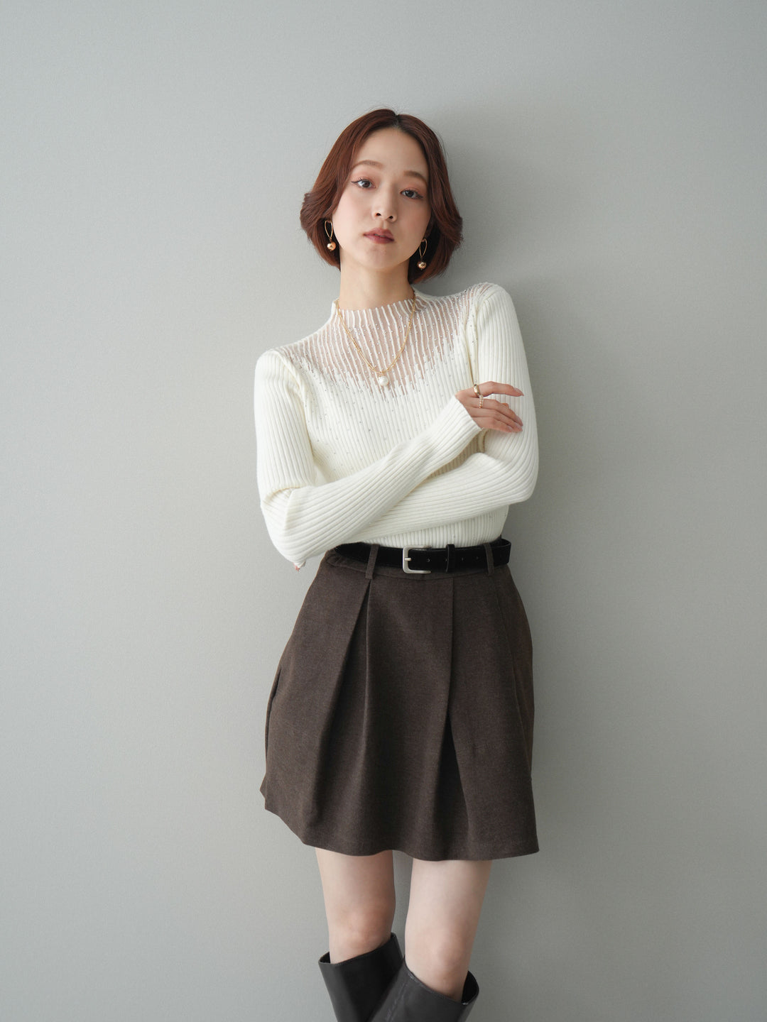 [SET]シアー切替スパンコールリブニットトップス+ベルト付きタックミニスカート(2set)
