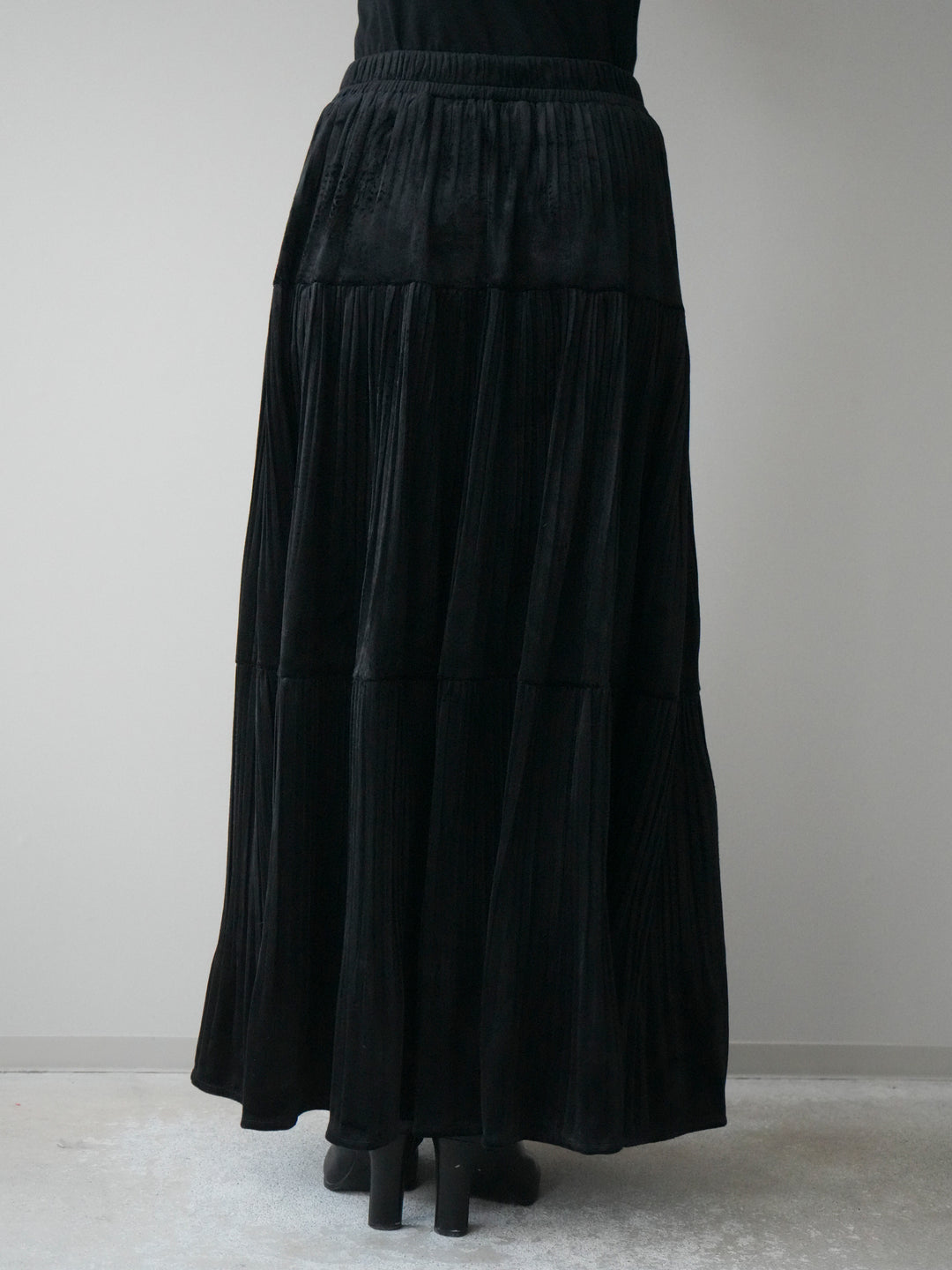 [予約]ベロアティアードワッシャースカート/black