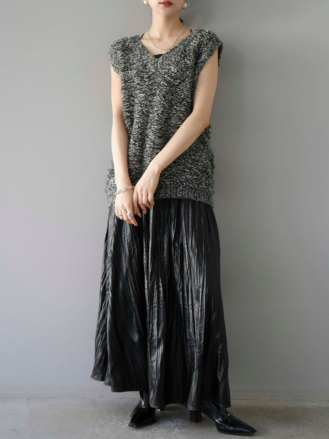 [預訂] 毛圈針織背心/黑