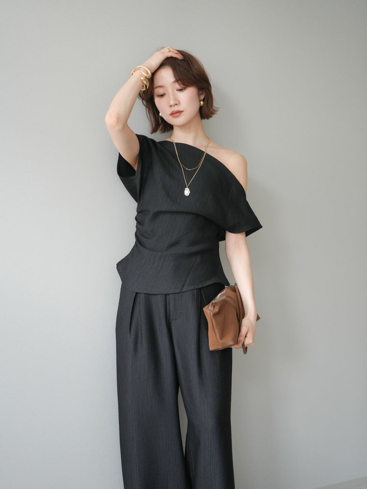 [予約]クレープアシンメトリーギャザートップス/black