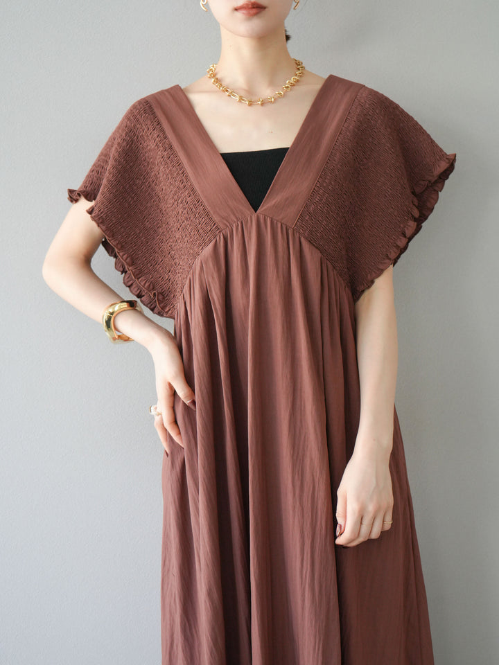 【預購】褶皺V領洋裝/棕色