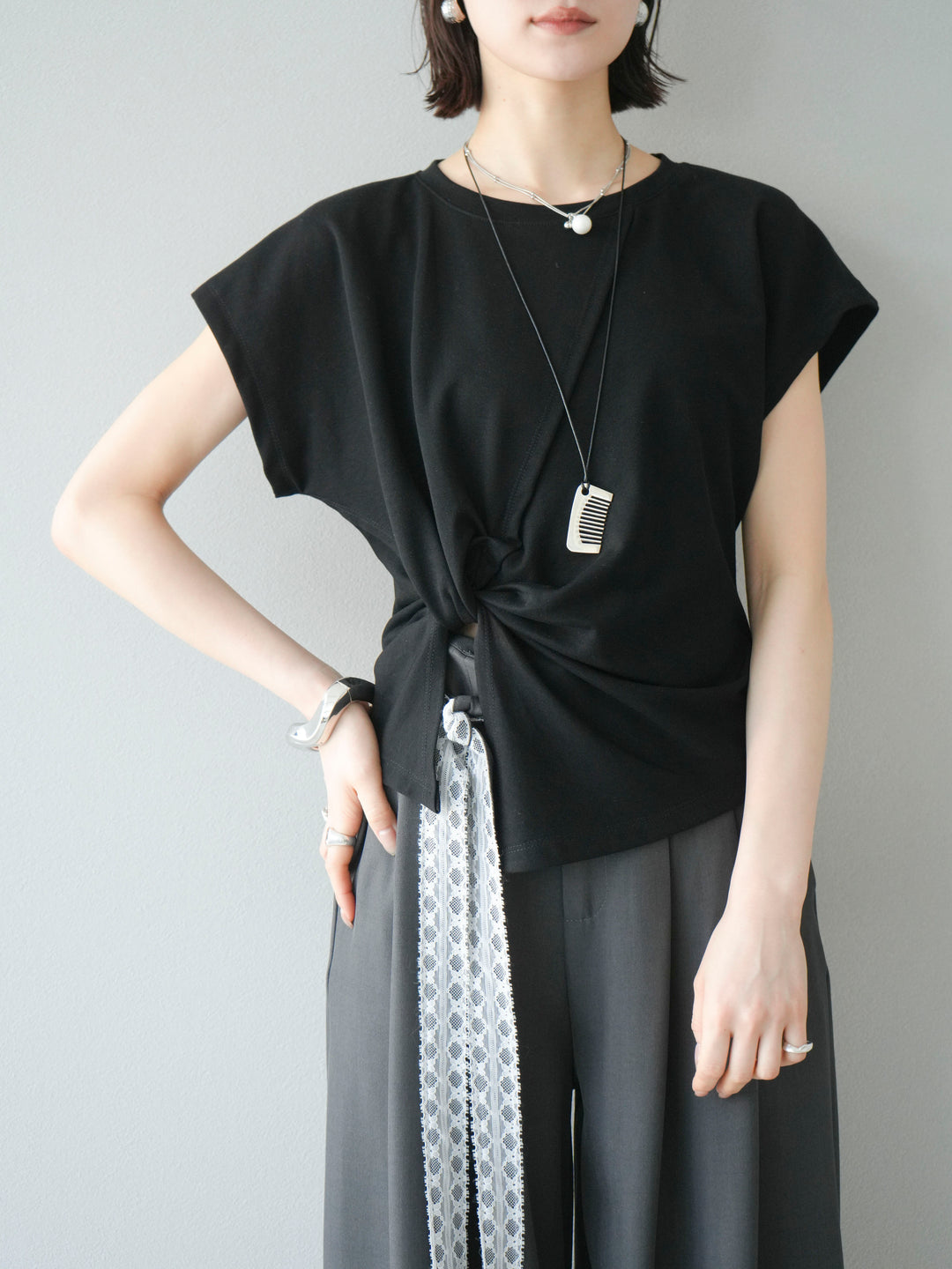 [予約]カシュクールTシャツ＆コームネックレスSET /ブラック