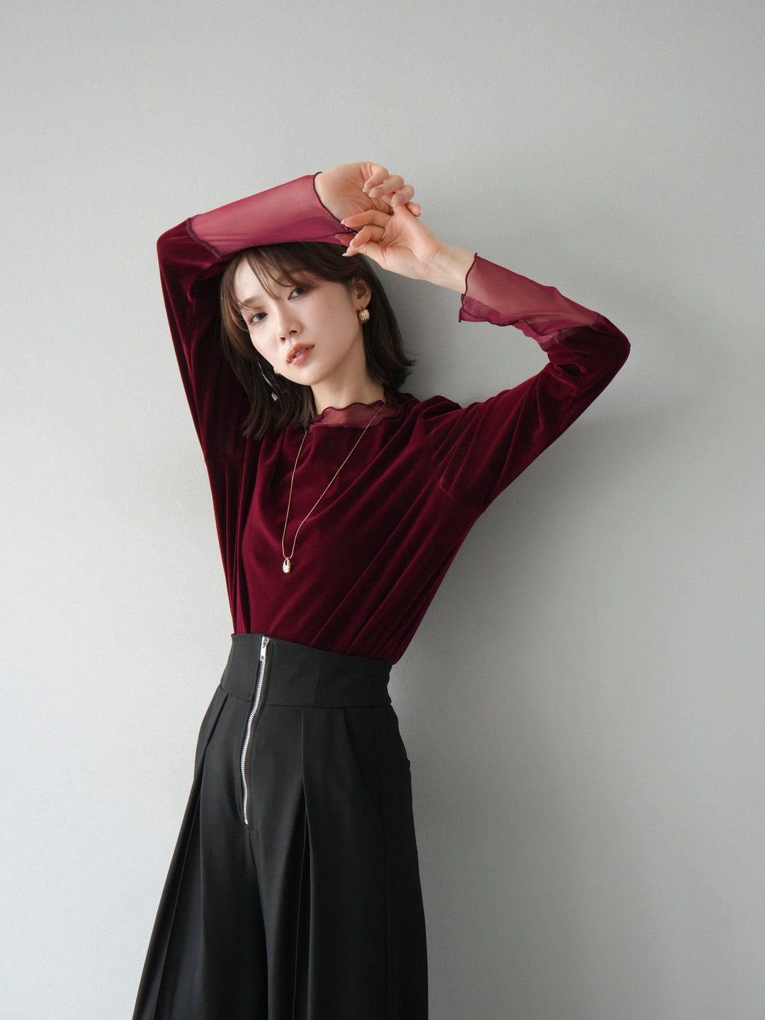 [預購] 薄紗天鵝絨上衣/酒紅色