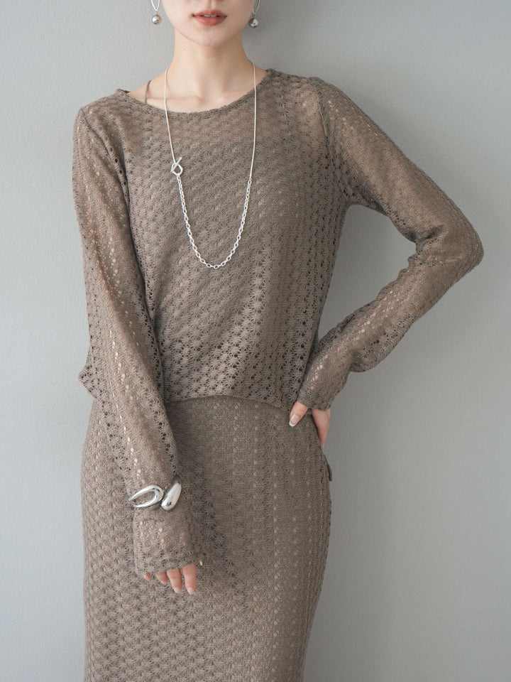 【預購】鏤空上衣/褐色