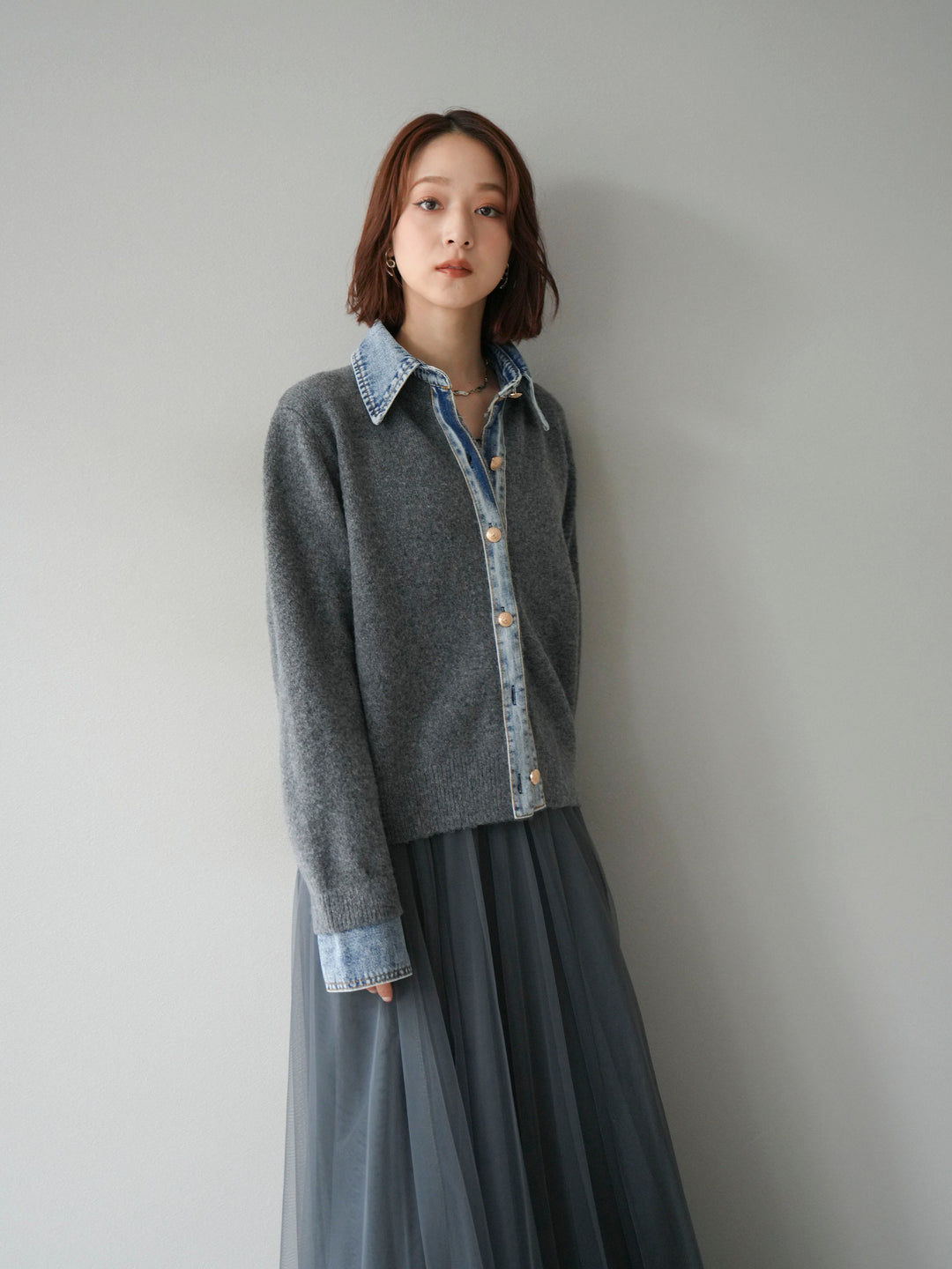 [予約]デニム襟ボタンニットカーディガン/チャコール