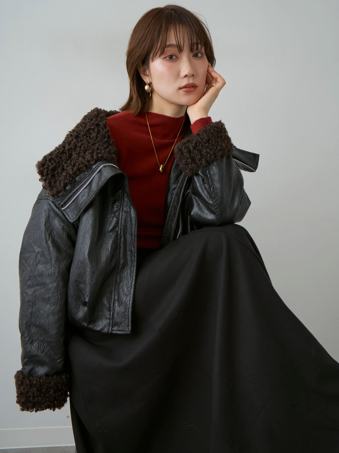 [SET]レザータッチショートファーライナーブルゾン+リブモックネックニットトップス+ドラマティックフレアスカート(3set)