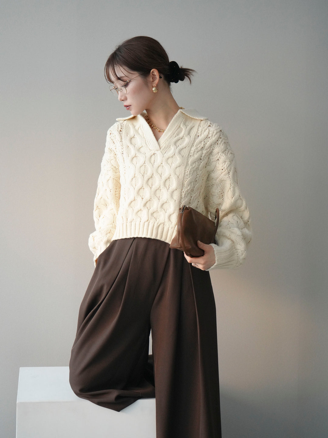 [SET]バルキーケーブルクロップド開襟プルオーバー+テープベルトタックバギーパンツ(2set)