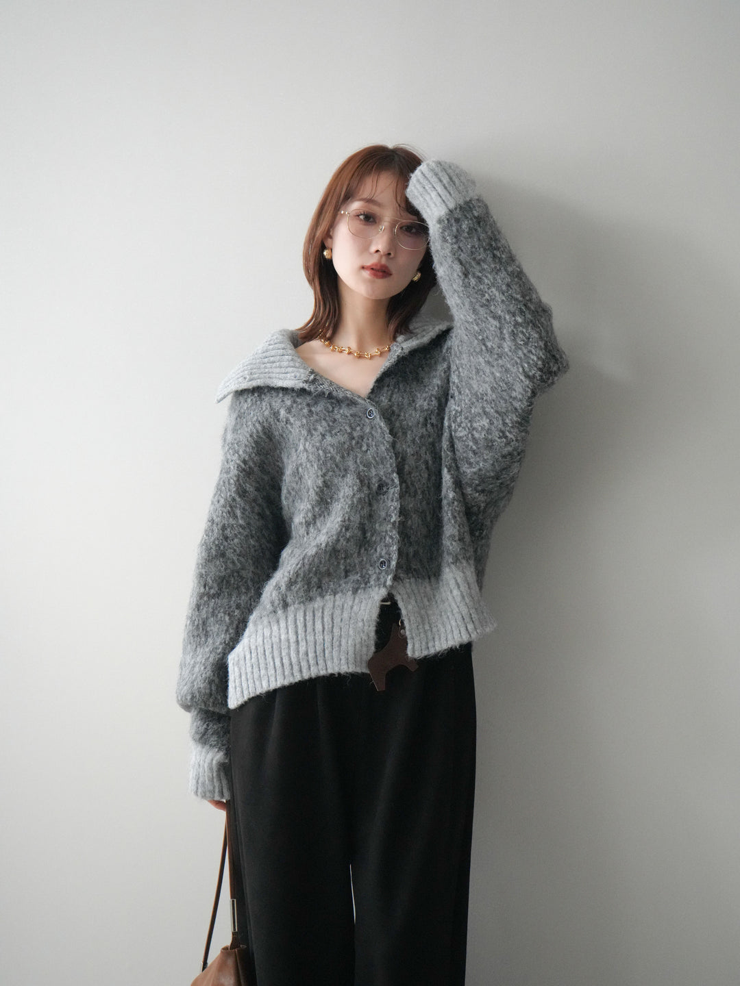 [SET]リブ切替メランジニットカーディガン+モチーフベルト付スエードタックワイドパンツ(2set)