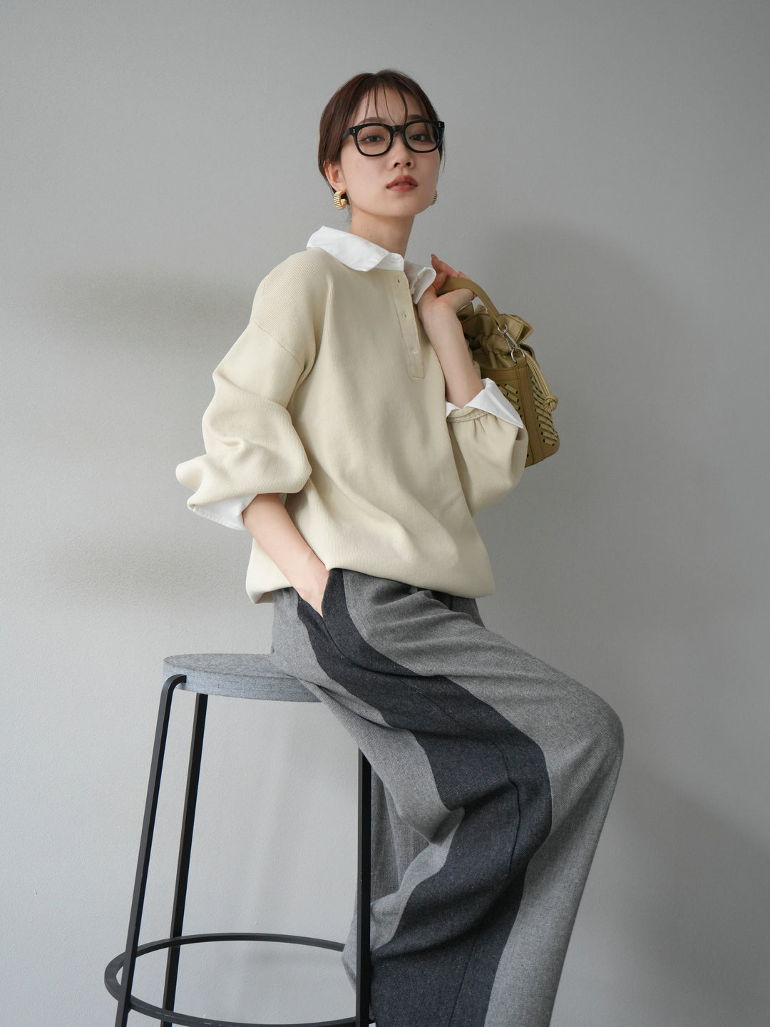 [預購] 領口Polo針織套衫/象牙白