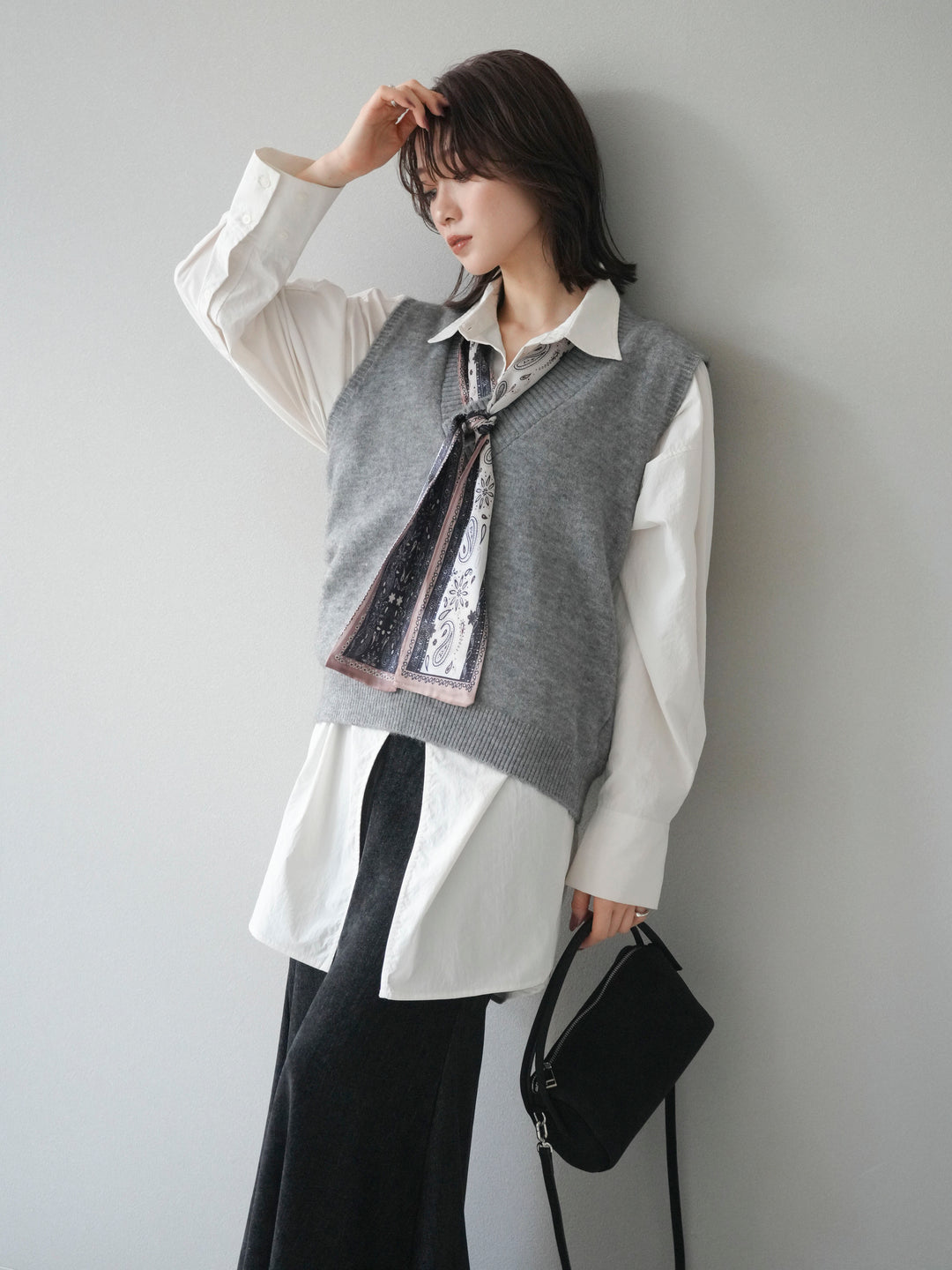 [予約]スカーフ付きニットベスト/gray