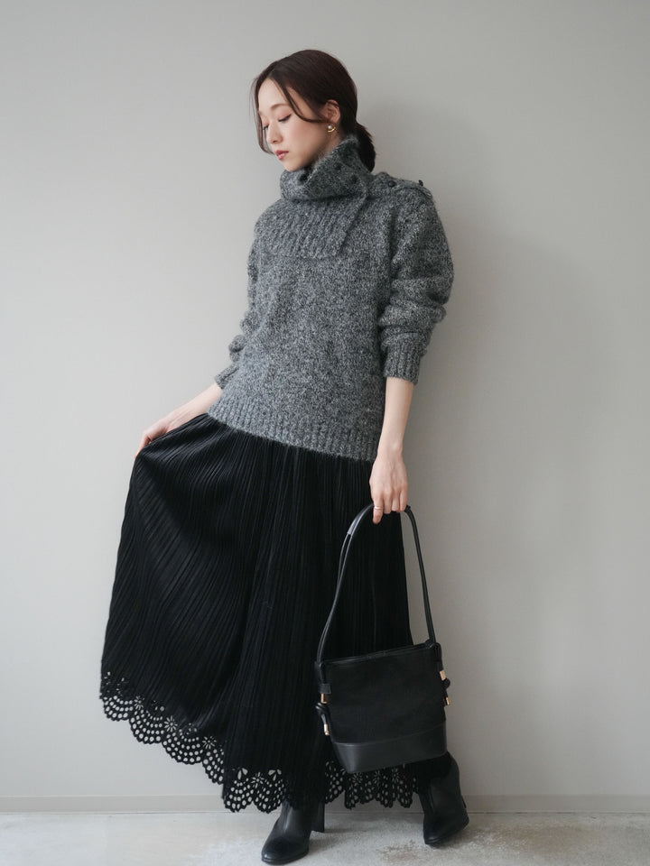 [予約]パンチングデザインスエードプリーツスカート/black