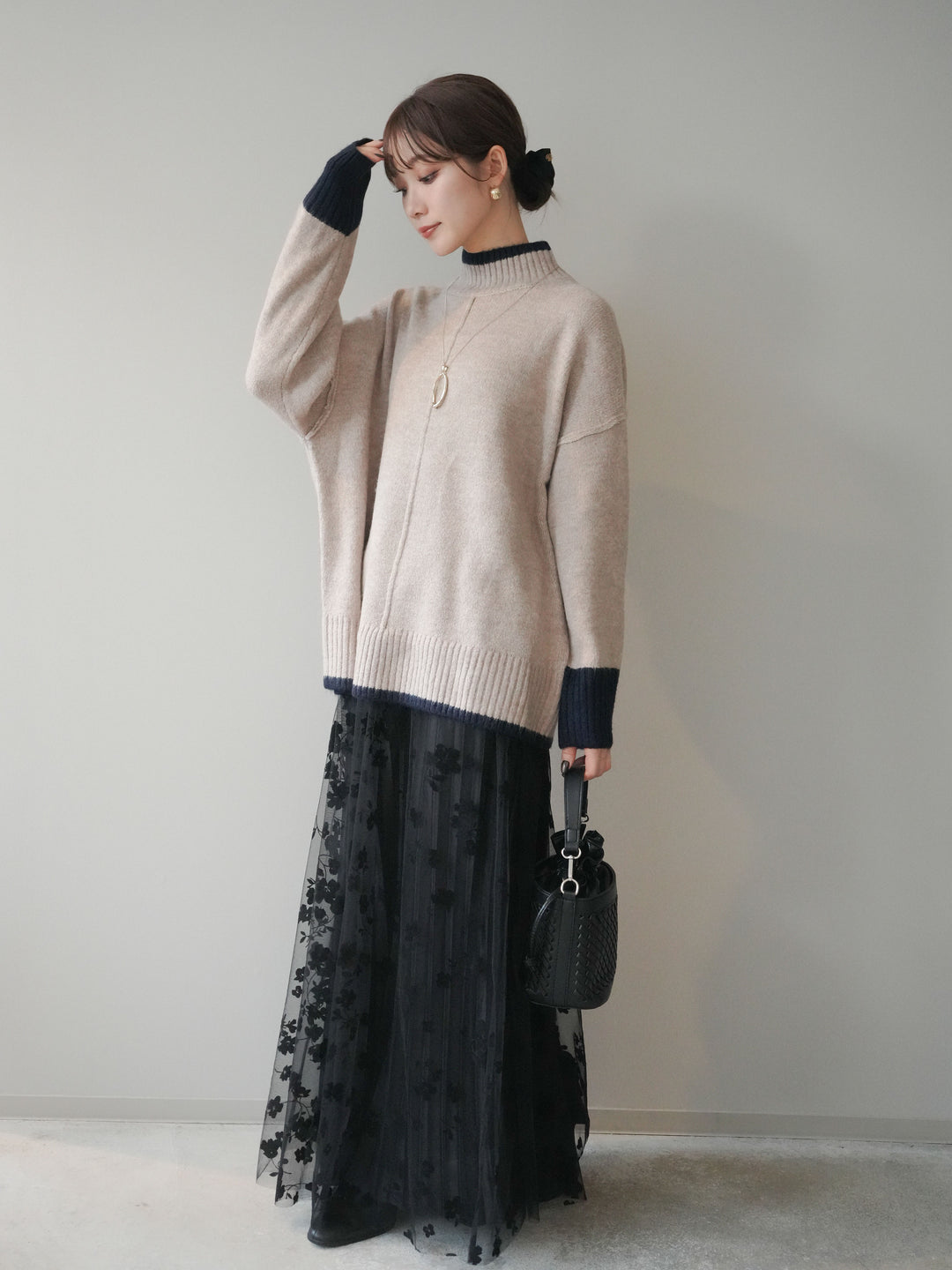 [SET]配色ハイネックニットプルオーバー+フラワーフロッキーチュールプリーツスカート(2set)