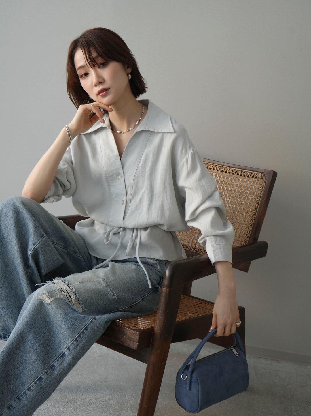 [SET]Vネック変形ラインシャツ+ダメージデニムセミワイドパンツ(2set)