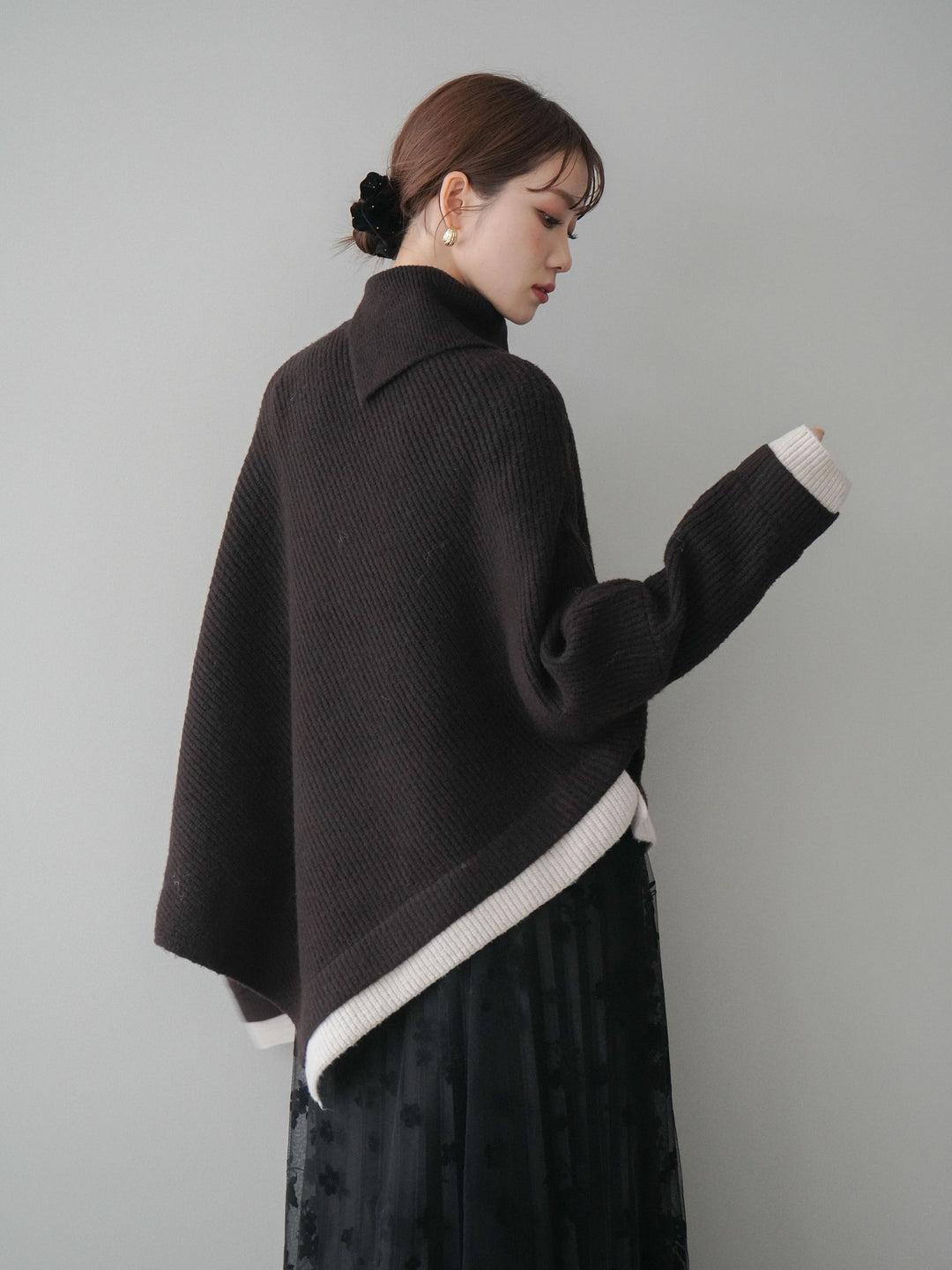 [予約]配色アシンメトリードルマンニットプルオーバー/brown