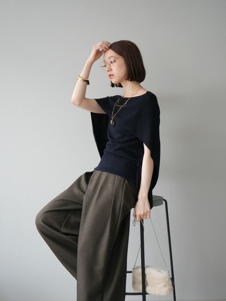 [予約]マントデザインスリットドルマンニット/ネイビー