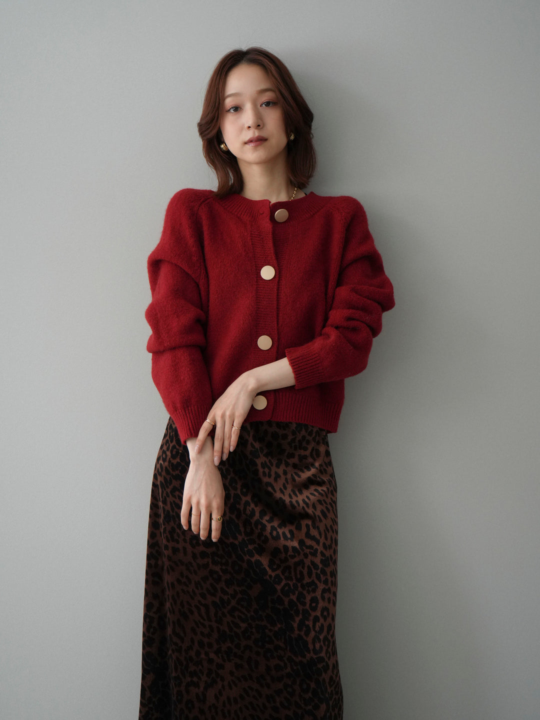 [SET]BIGボタンニットカーディガン+レオパードベロアナロースカート(2set)